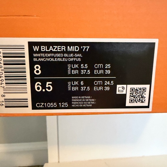 Nike Women’s BLAZER MID 77 White diffused Blue Sail High-Top Sneakers - Picture 9 of 9